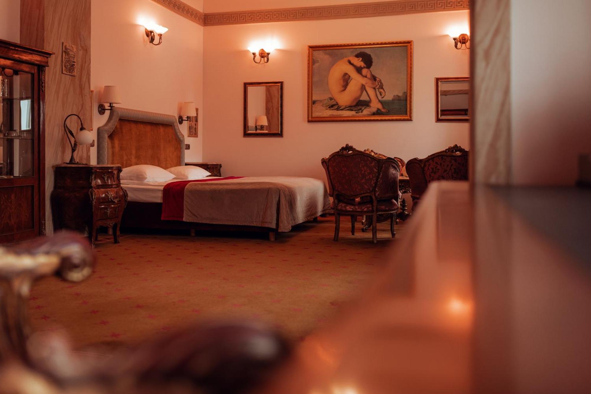 בולסלאביש Hotel Ambasada Boleslawiec מראה חיצוני תמונה