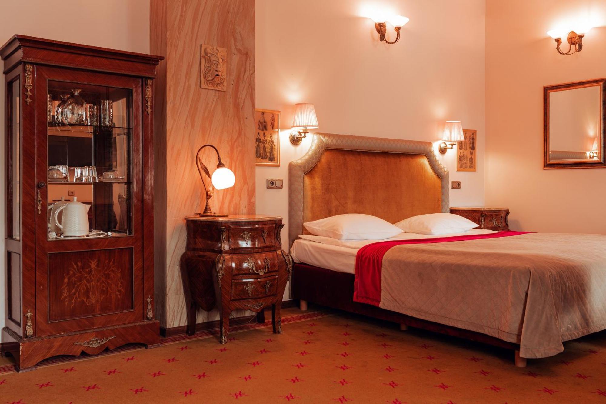 בולסלאביש Hotel Ambasada Boleslawiec מראה חיצוני תמונה
