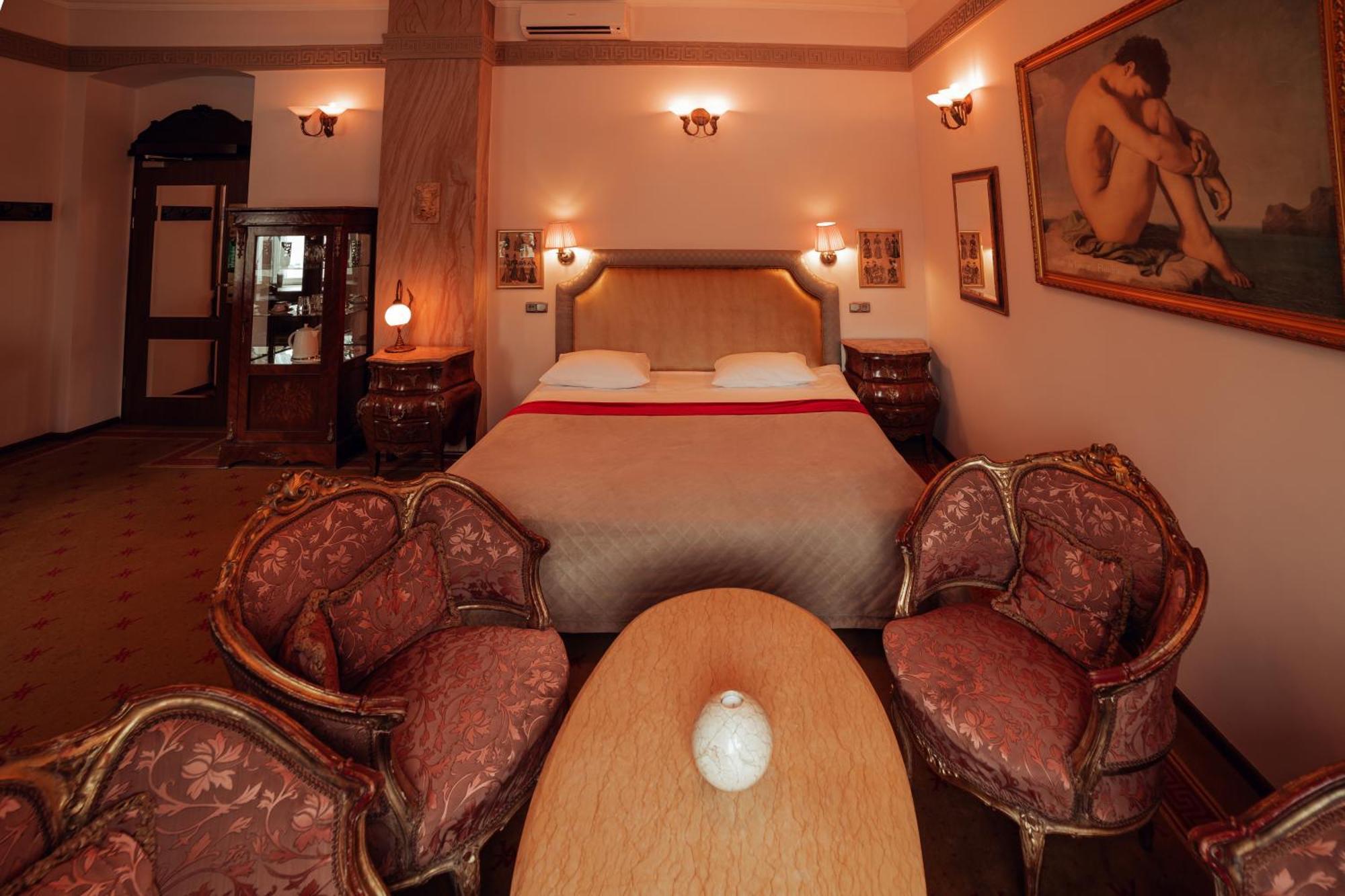 בולסלאביש Hotel Ambasada Boleslawiec מראה חיצוני תמונה